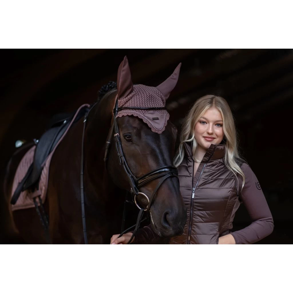 Equestrian Stockholm Equestrian Vest Amaranth 2 Equestrian Stockholm Equestrian Vest Amaranth - Image 2