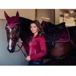 Equestrian Stockholm Bonnet Bordeaux -Equestrian Clothing Shop ES Jacket Fleece Bordeaux 1 31b7f26b 8b98 4f45 8af9 f1604edb7280
