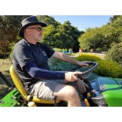 Epona SPF50+ Sun Sleeves -Equestrian Clothing Shop Sunsleeves tractor