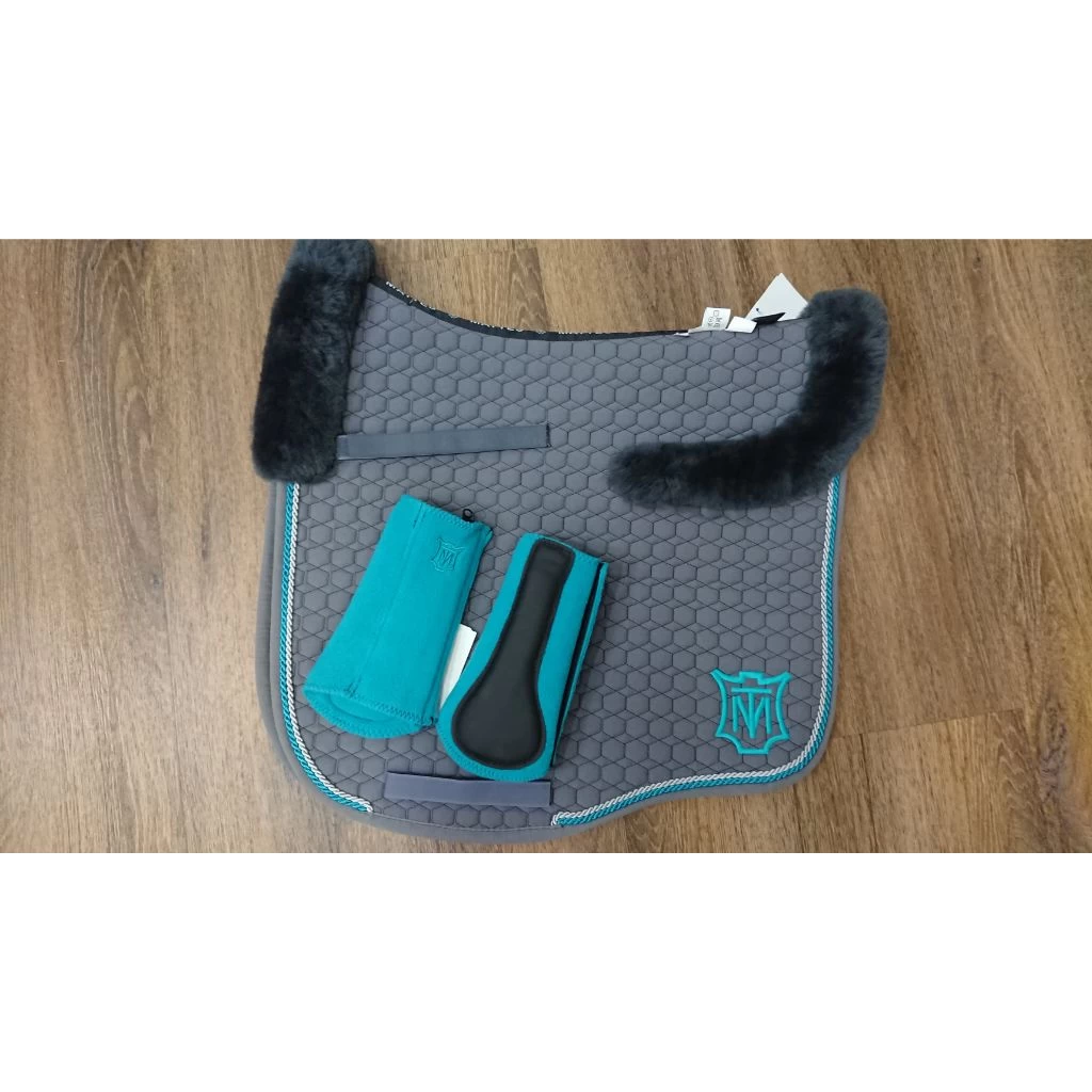 Mattes Hi-Pro Fleece Boots Set Of 4 White Medium - NO RETURN 7 Mattes Hi-Pro Fleece Boots Set Of 4 White Medium - NO RETURN - Image 7