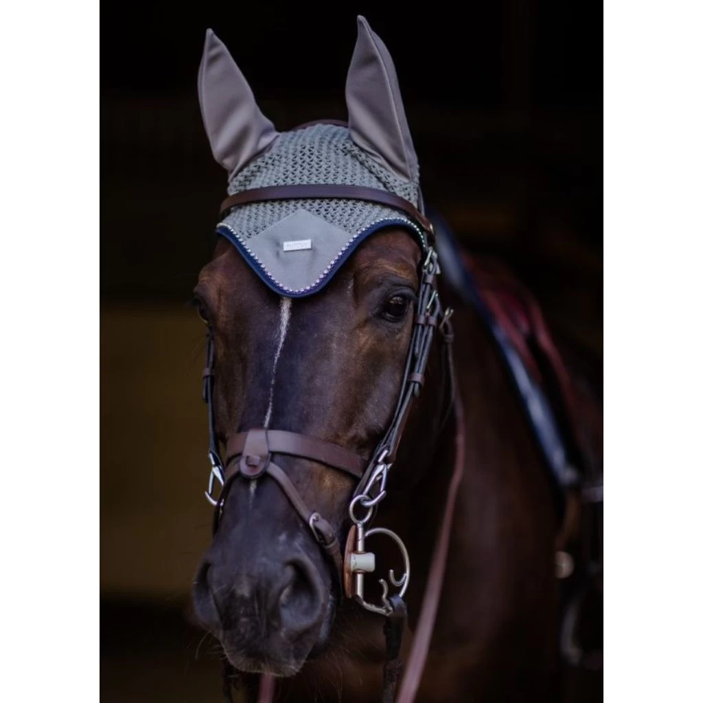 Equestrian Stockholm Bonnet Crystal Grey 2 Equestrian Stockholm Bonnet Crystal Grey - Image 2