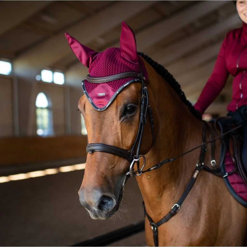Equestrian Stockholm Ear Bonnet Sportive Dark Bordeaux 2 Equestrian Stockholm Ear Bonnet Sportive Dark Bordeaux - Image 2