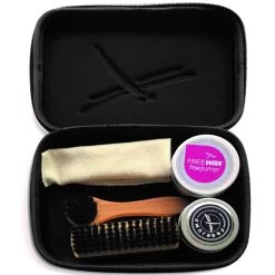 FreeJump Luxury Leather Care Kit In Case