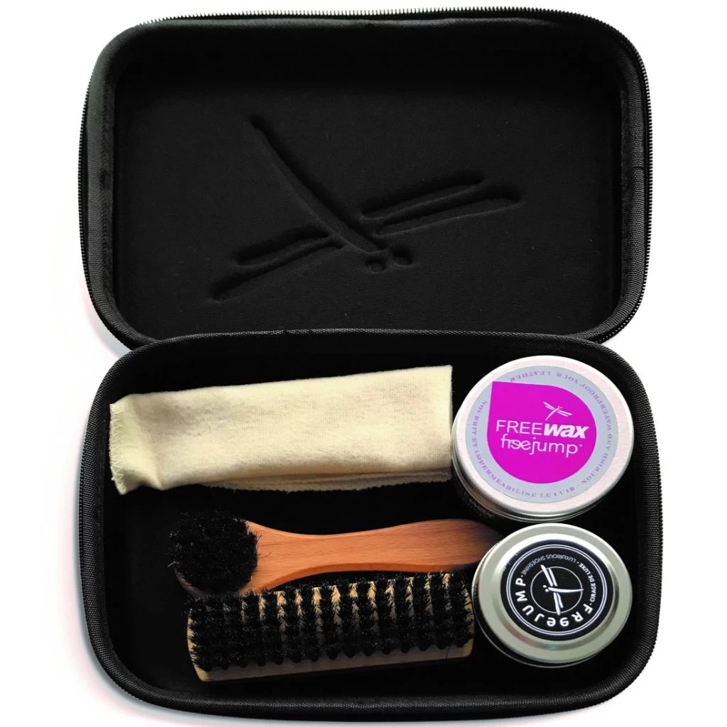 FreeJump Luxury Leather Care Kit In Case 1 FreeJump Luxury Leather Care Kit In Case