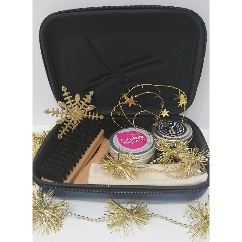 FreeJump Luxury Leather Care Kit In Case 2 FreeJump Luxury Leather Care Kit In Case - Image 2